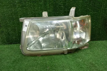 ФАРА НА TOYOTA SUCCEED NCP51V
