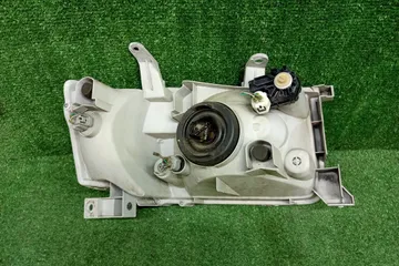 ФАРА НА TOYOTA SUCCEED NCP51V