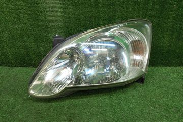 ФАРА НА TOYOTA COROLLA RUNX NZE121