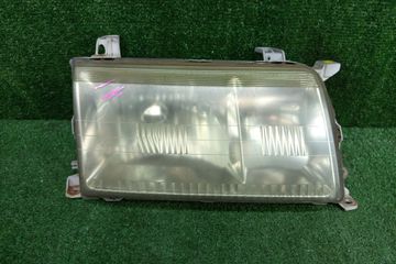 ФАРА НА TOYOTA CROWN GS151