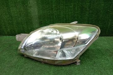ФАРА НА TOYOTA BELTA SCP92