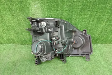 ФАРА НА NISSAN X-TRAIL T31
