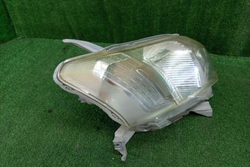 ФАРА НА TOYOTA PROBOX NCP160V