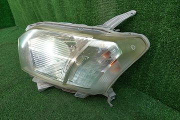 ФАРА НА TOYOTA PROBOX NCP160V