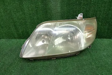 ФАРА НА TOYOTA COROLLA NZE121