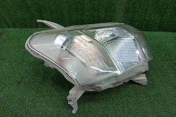 ФАРА НА TOYOTA PROBOX NCP160V
