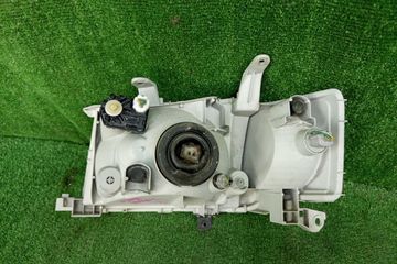 ФАРА НА TOYOTA PROBOX NCP51V