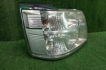 ФАРА НА NISSAN ELGRAND ALWE50