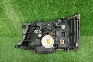 ФАРА НА NISSAN ELGRAND ALWE50