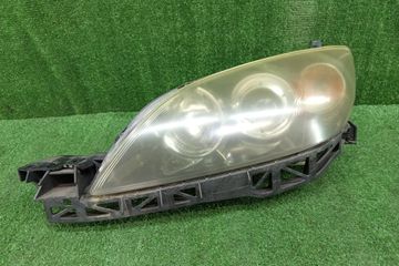 ФАРА НА MAZDA AXELA BK5P