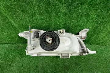 ФАРА НА TOYOTA COROLLA AE100