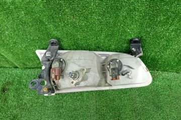 ФАРА НА TOYOTA CAMRY GRACIA MCV21W