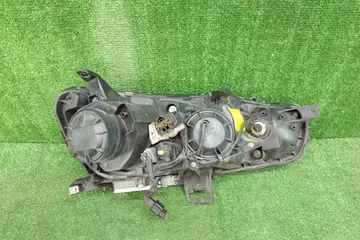 ФАРА НА MITSUBISHI GALANT FORTIS CY4A