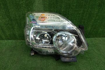 ФАРА НА NISSAN X-TRAIL T31