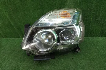 ФАРА НА NISSAN X-TRAIL T31