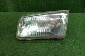 ФАРА НА MAZDA DEMIO DW3W