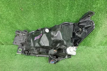 ФАРА НА MAZDA DEMIO DJ5FS