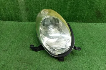 ФАРА НА NISSAN MARCH K12