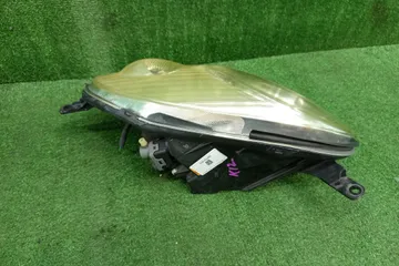 ФАРА НА NISSAN MARCH K12