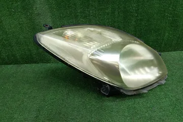 ФАРА НА TOYOTA VITZ NCP91