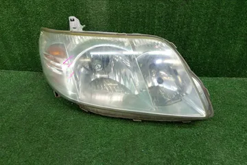 ФАРА НА TOYOTA COROLLA NZE121