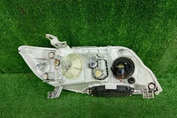 ФАРА НА TOYOTA COROLLA NZE121 