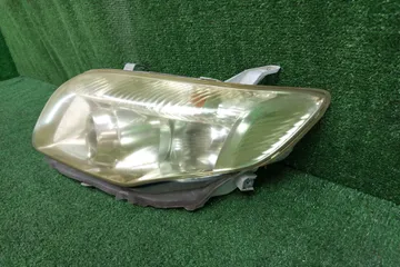 ФАРА НА TOYOTA COROLLA  AXIO NZE141