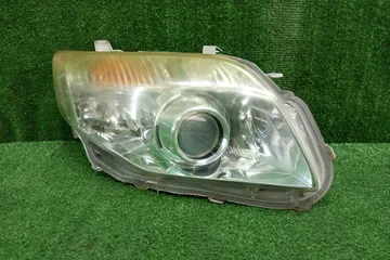 ФАРА НА TOYOTA COROLLA  AXIO NZE141