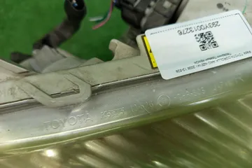 ФАРА НА TOYOTA COROLLA  AXIO NZE141