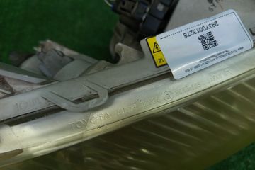 ФАРА НА TOYOTA COROLLA  AXIO NZE141