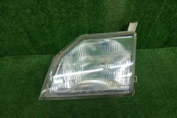 ФАРА НА DAIHATSU PYZAR G301G