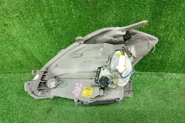 ФАРА НА TOYOTA PASSO KGC10