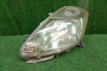 ФАРА НА TOYOTA PASSO KGC10