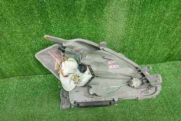 ФАРА НА TOYOTA PASSO KGC10