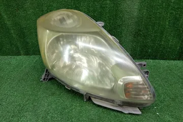 ФАРА НА TOYOTA PASSO KGC10