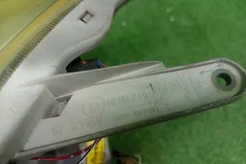 ФАРА НА TOYOTA PASSO KGC10