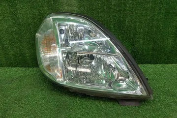 ФАРА НА NISSAN TEANA J31