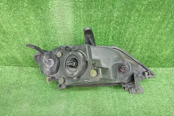 ФАРА НА MAZDA DEMIO DY3W