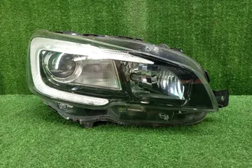 ФАРА НА SUBARU LEVORG VM4