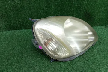 ФАРА НА TOYOTA VITZ NCP10