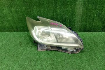 ФАРА НА TOYOTA PRIUS ZVW30
