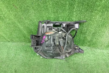 ФАРА НА NISSAN JUKE F15