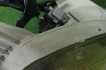 ФАРА НА TOYOTA PASSO KGC30