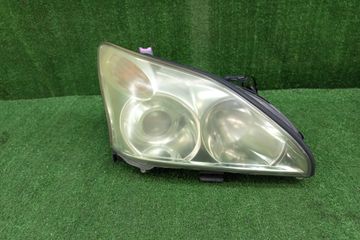 ФАРА НА TOYOTA HARRIER ACU30W