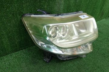 ФАРА НА DAIHATSU TANTO LA600S
