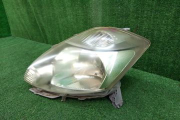 ФАРА НА TOYOTA PASSO KGC10