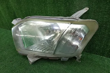 ФАРА НА TOYOTA PROBOX NCP160V