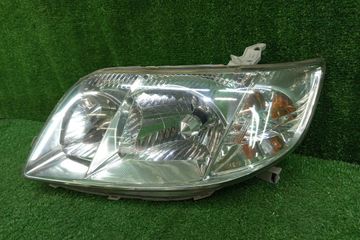 ФАРА НА TOYOTA COROLLA NZE121 