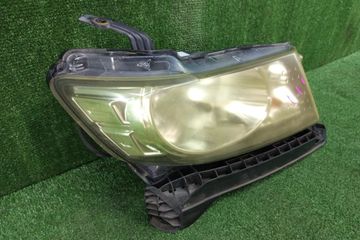 ФАРА НА HONDA FREED SPIKE GB3