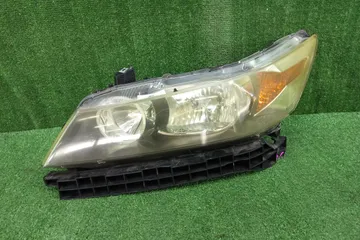 ФАРА НА HONDA STREAM RN6